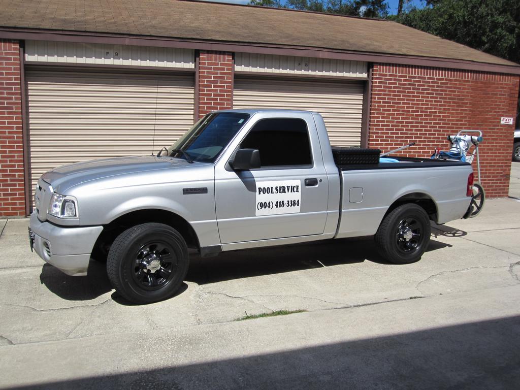 Pool Service Truck from Gunther's Pool Company in Saint Johns, FL 32259